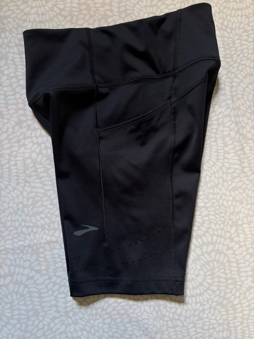 Brooks Women’s Method 8” short tights - Picture 5 of 6